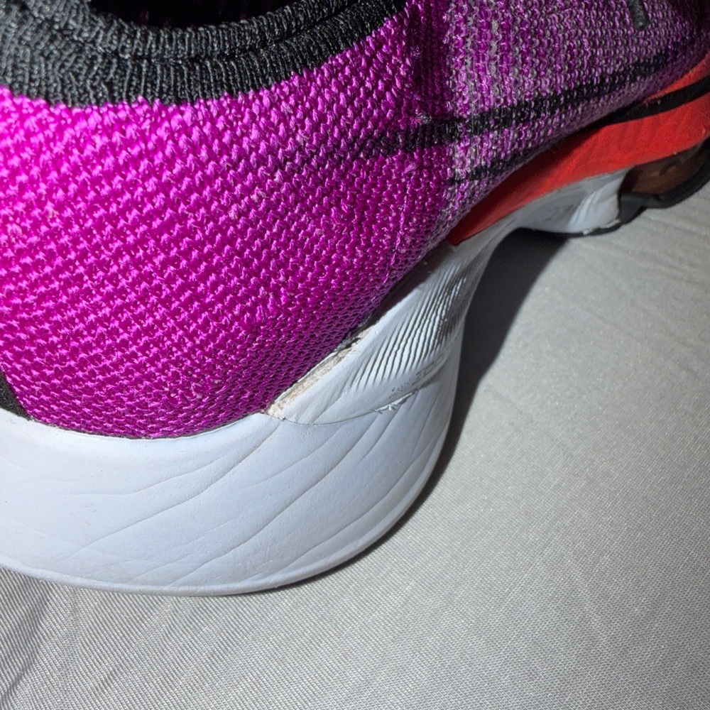 WMNS 7 Nike Air Zoom Tempo NEXT% Flyknit 'Hyper Violet - Picture 14 of 15